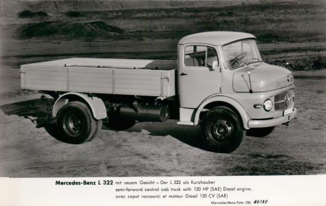 Mercedes-Benz lastvogn L 322 / L 1113
