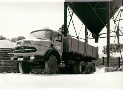 Mercedes-Benz lastvogn L 2623/2624