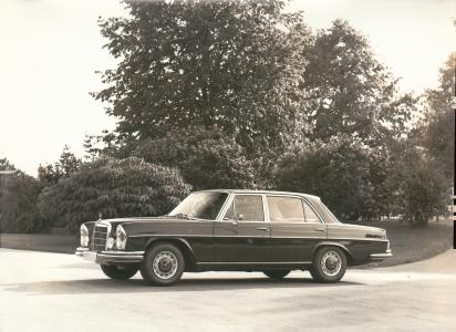 Mercedes-Benz W109 300SEL 6.3
