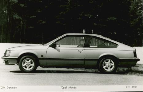 Opel Monza